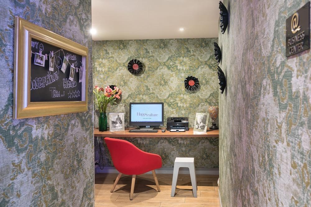 Hotel Josephine By Happyculture Paris Exterior photo